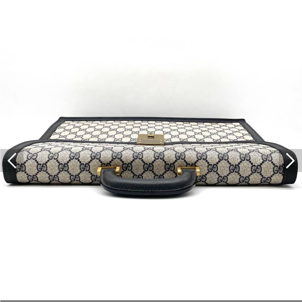 SOLD-SOLD Gucci Vintage Navy and Cream Monogram Briefcase - Picture 5 of 11
